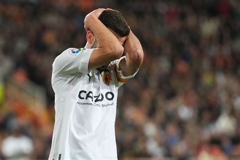 Valencia held by Rayo, stays near relegation zone in Spain